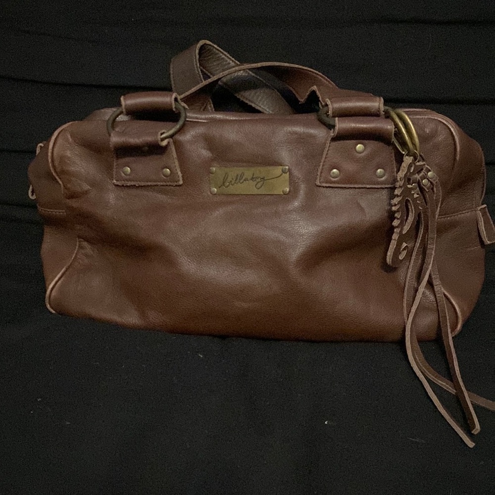 Beautiful leather brown billabong overnight bag